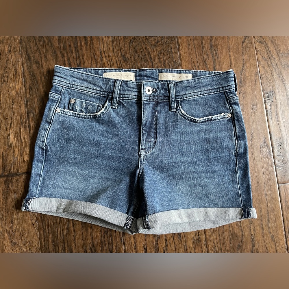 Anthropologie Pilcro and the Letterpress Slim Boyfriend Jean Shorts Size: 27